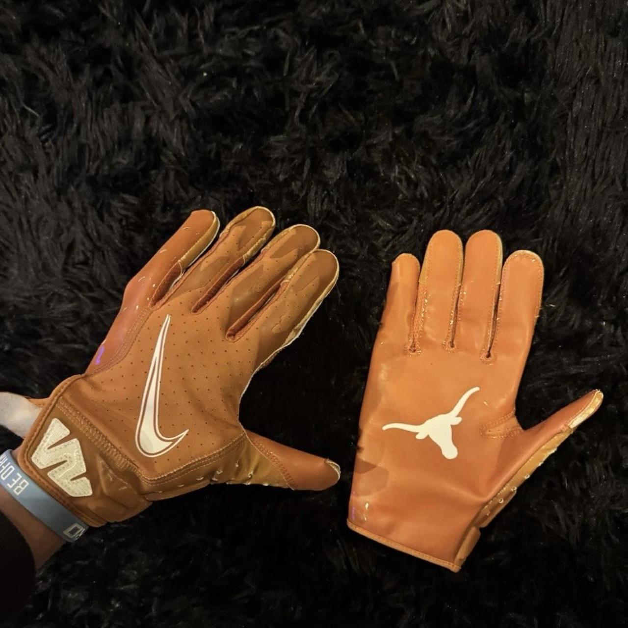Longhorns Texas College Football Gloves