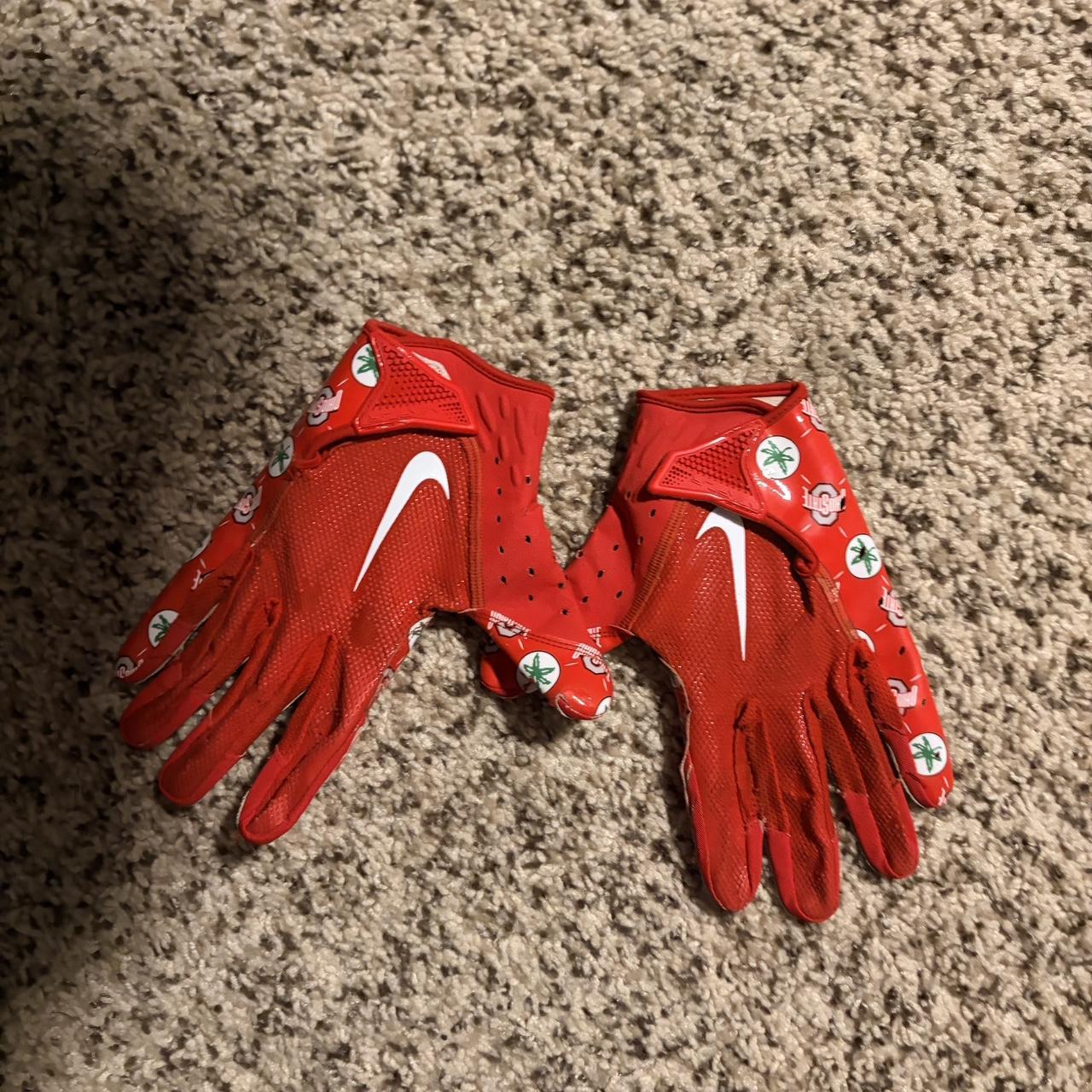 Nike Ohio State Buckeye Leaf football gloves